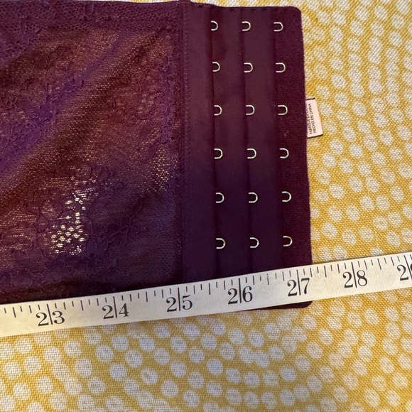 Victorias Secret Velvet Cropped Bra - Picture 5 of 8